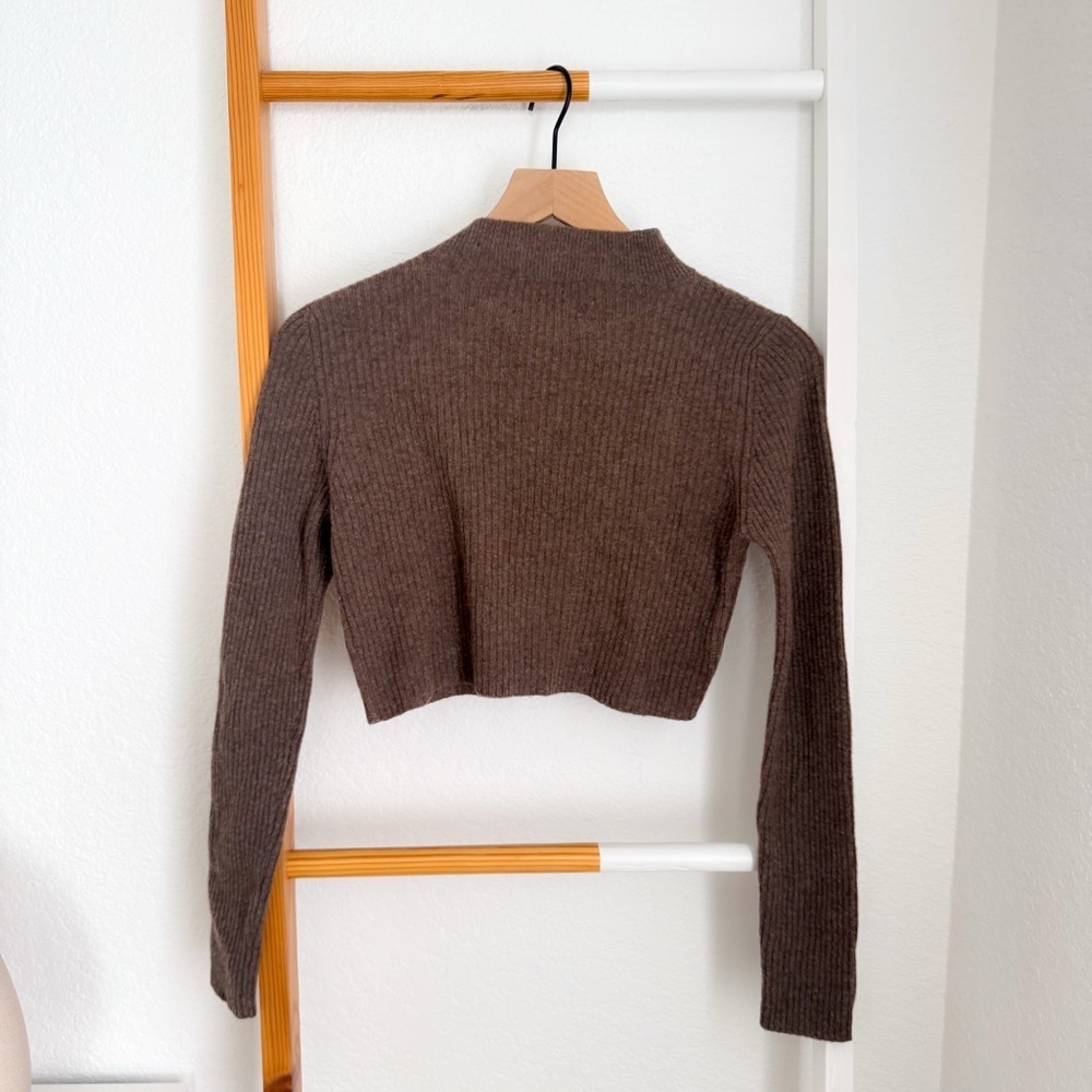 The Andamane Enny Cropped Sweater Ribbed Wool Cashmere Brown - Picture 6 of 14